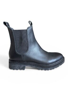 Everlane Leather Chelsea Boots Lug Sole Black Pull On Ankle Boot Size 9